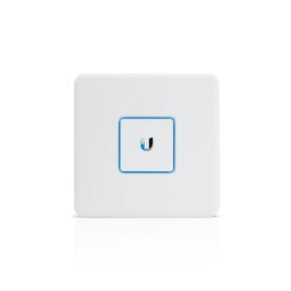 Ubiquiti Unifi Security Gateway (USG)